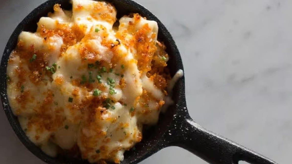 Smoked Gouda Mac & Cheese (Serves 4).